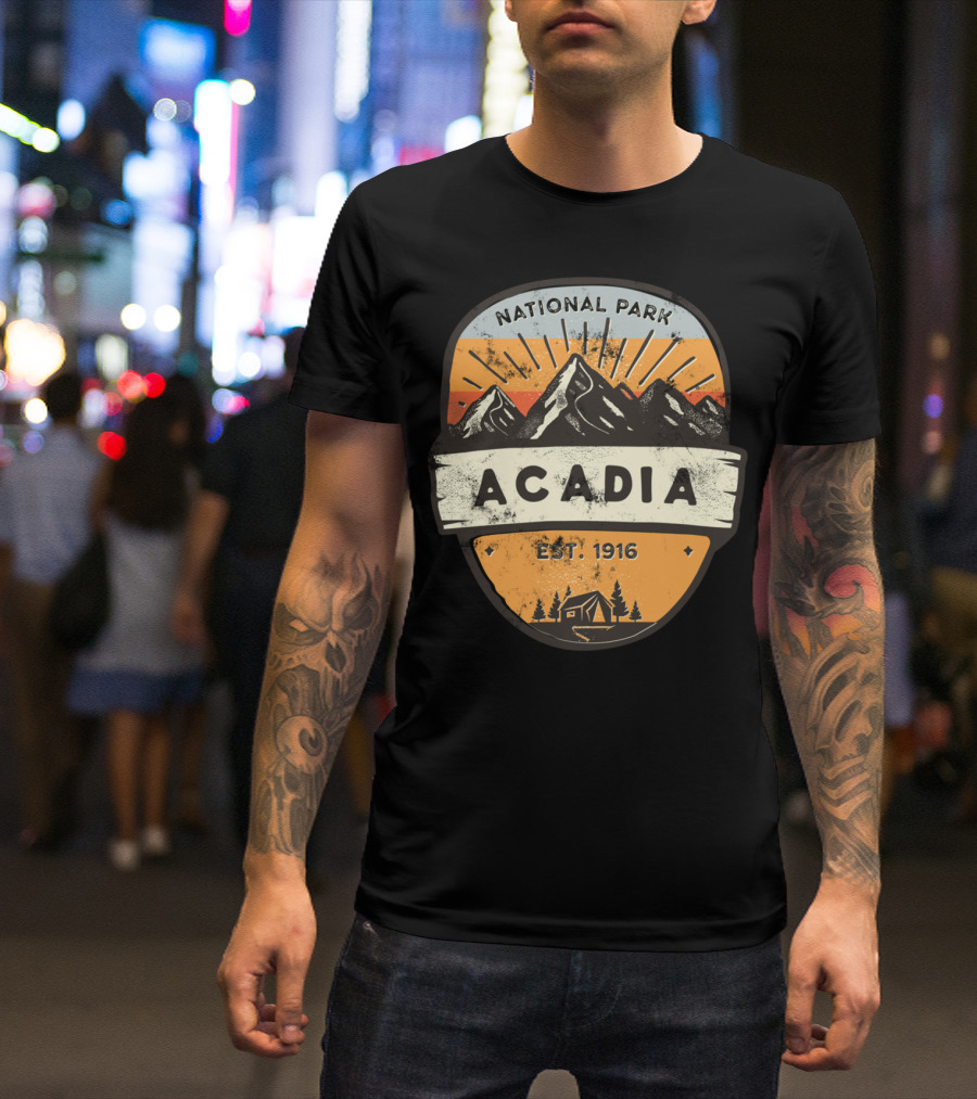 Acadia National Park Badge Emblem Camping Est. 1916 Mountains Sunset T-Shirt