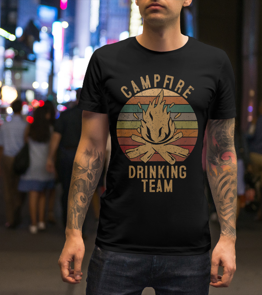 Campfire Drinking Team Camping Lovers Retro Campfire Scene T-Shirt