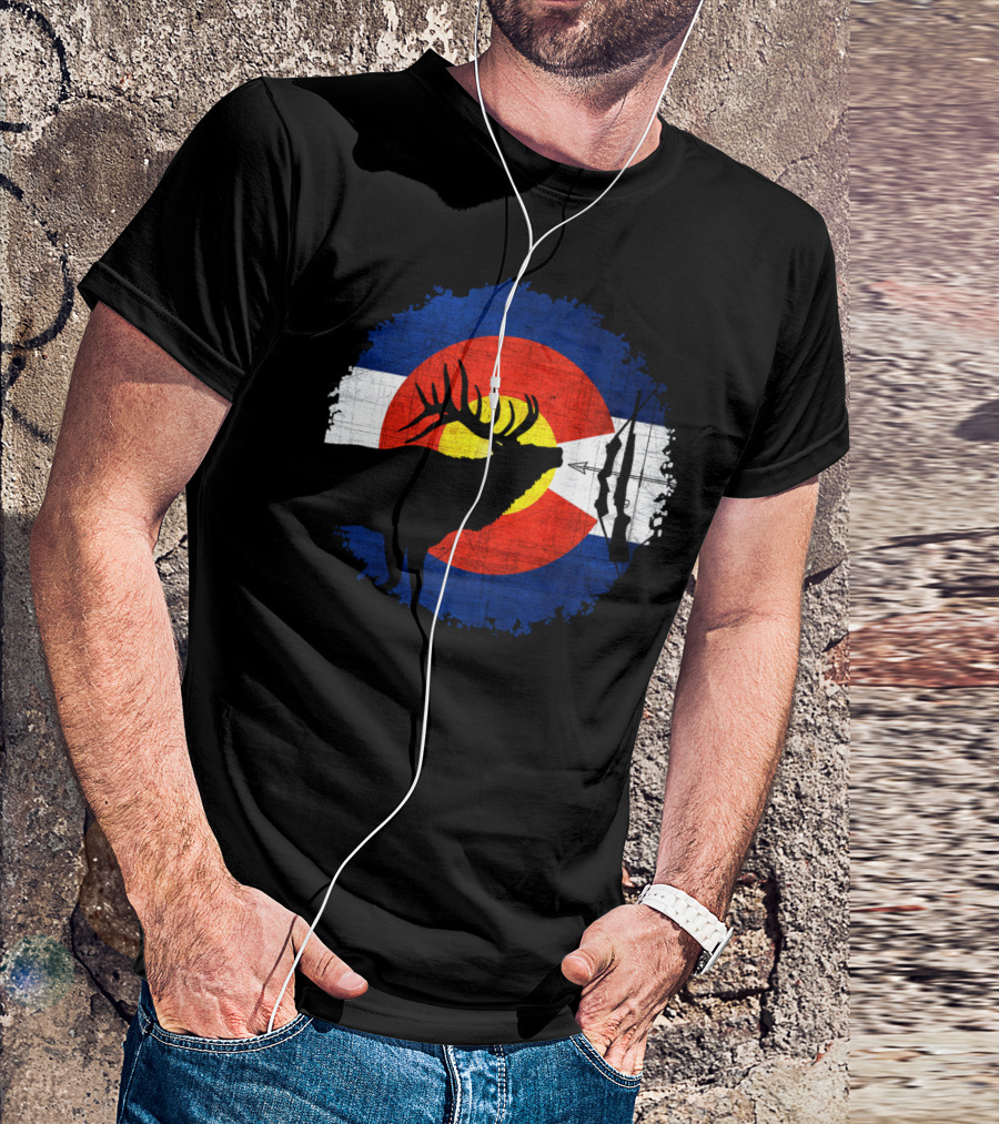 Colorado Elk Hunting With State Flag And Bow T-Shirt