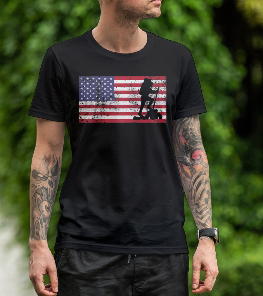 Fourth Of July Hiking American Flag USA Hiker T-Shirt