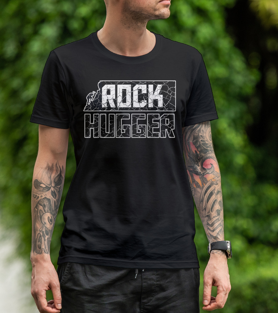 Funny Climbing Hiking Mountain Rock Hugger Cracked Text T-Shirt