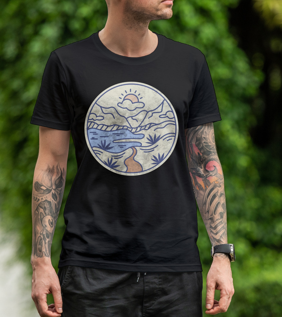 Hiking Mountain Stream Sunset Scene Trendy T-Shirt