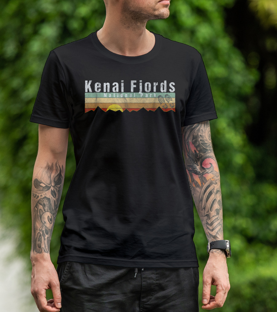 Kenai Fjords National Park Retro Sunset Hiking Boot Print T-Shirt