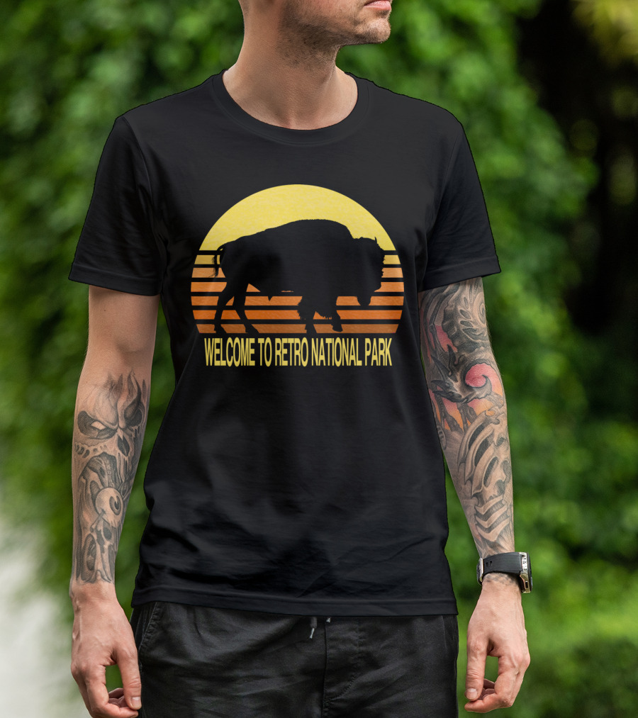 Welcome To Retro National Park Camping Hiking Cool Buffalo Silhouette Vintage Sunset T-Shirt