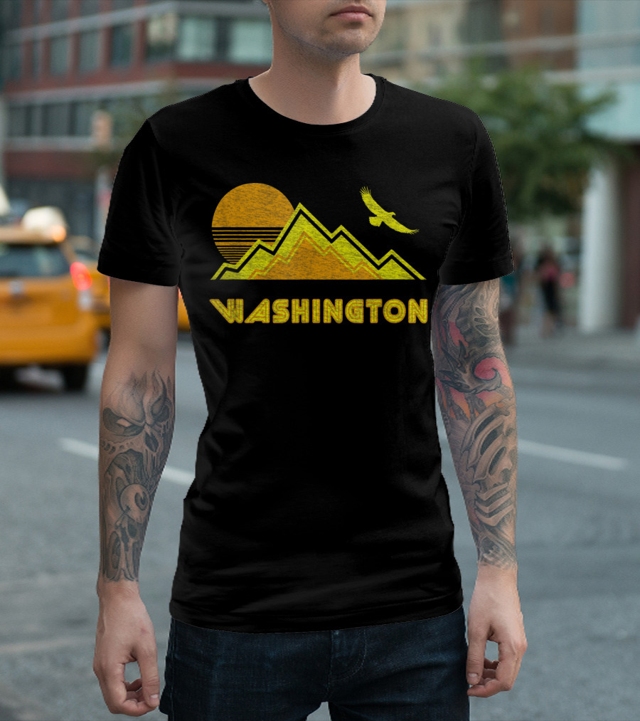 Retro Washington Distressed Mountain Sunset with Eagle T-Shirt