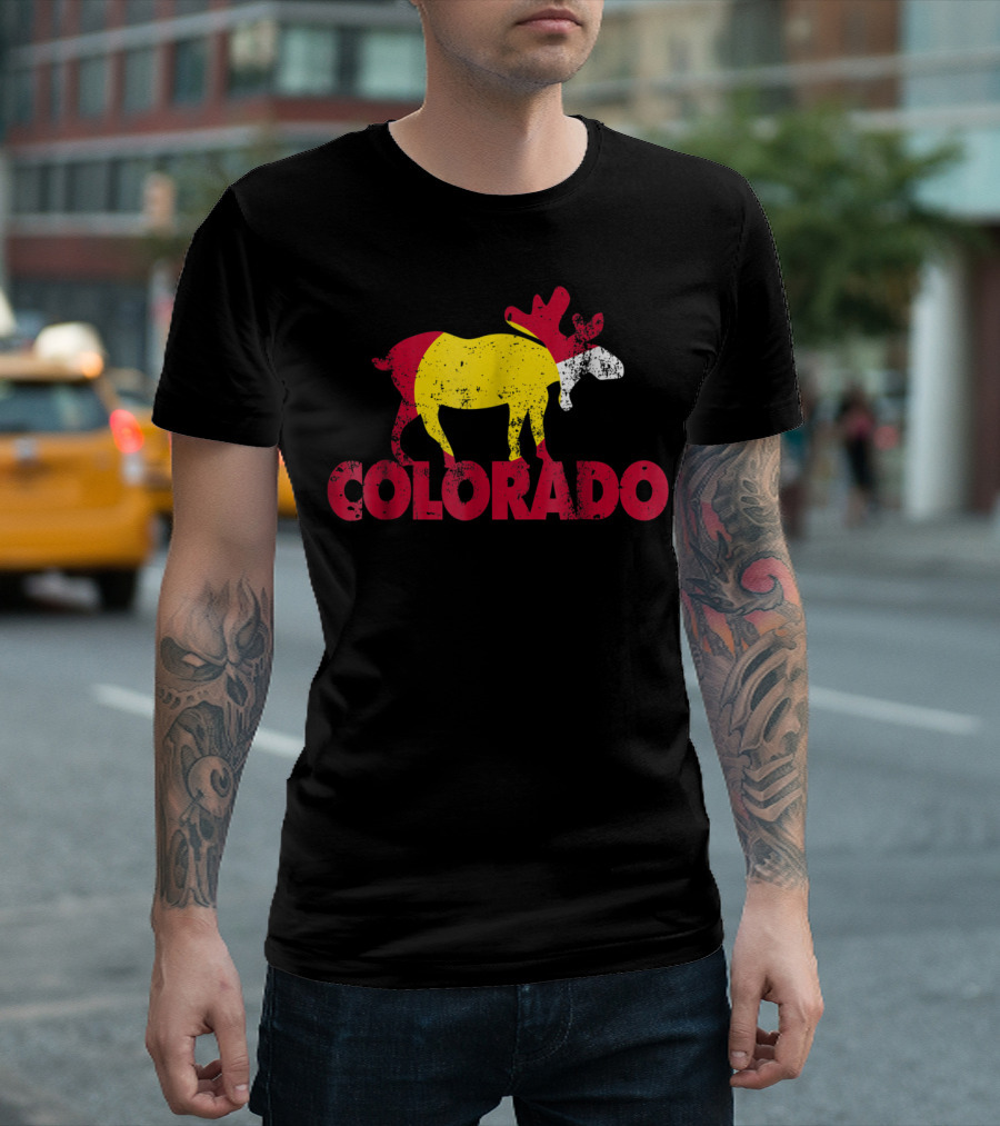 Colorado Moose With State Flag Colors T-Shirt