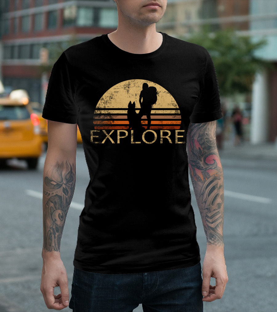 Vintage Explore Dog Hiking German Shepherd Sunset Adventure T-Shirt