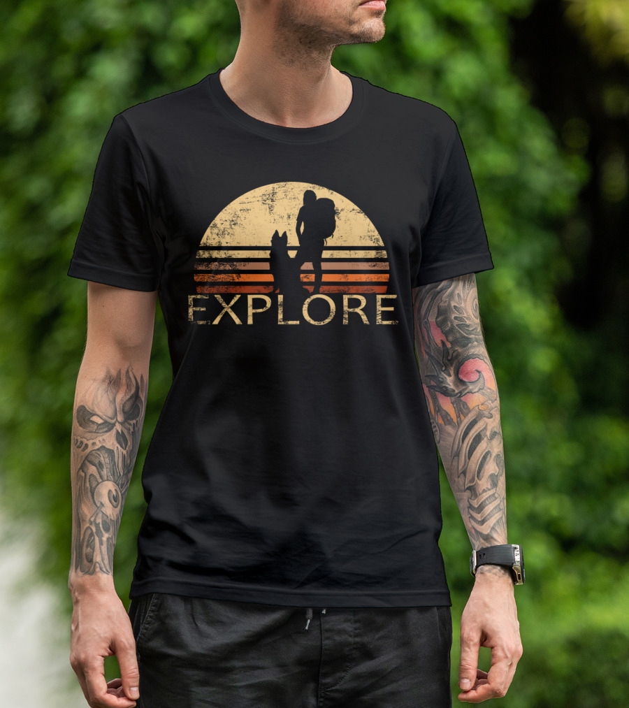 Vintage Explore Dog Hiking German Shepherd Sunset Adventure T-Shirt