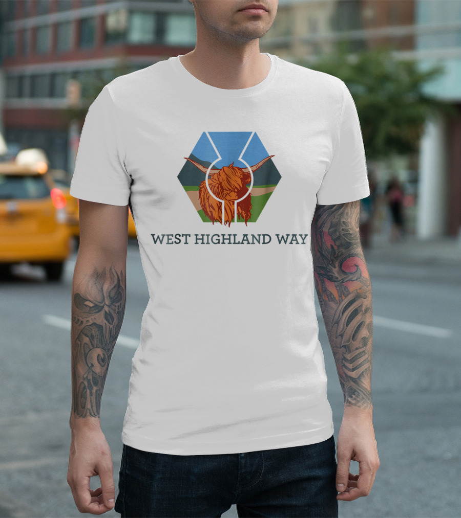 West Highland Way Scotland Hiking Highland Cow Scenic Trail T-Shirt