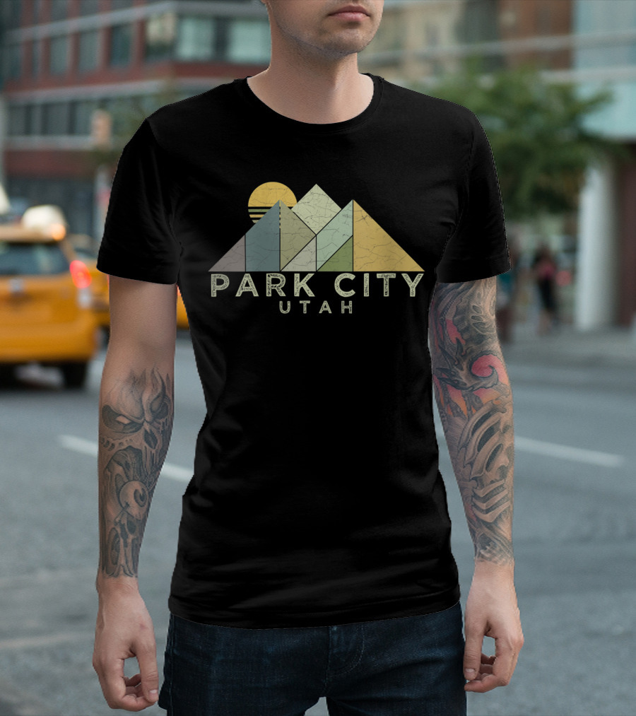 Park City Utah Retro Distressed Mountain Sun T-Shirt