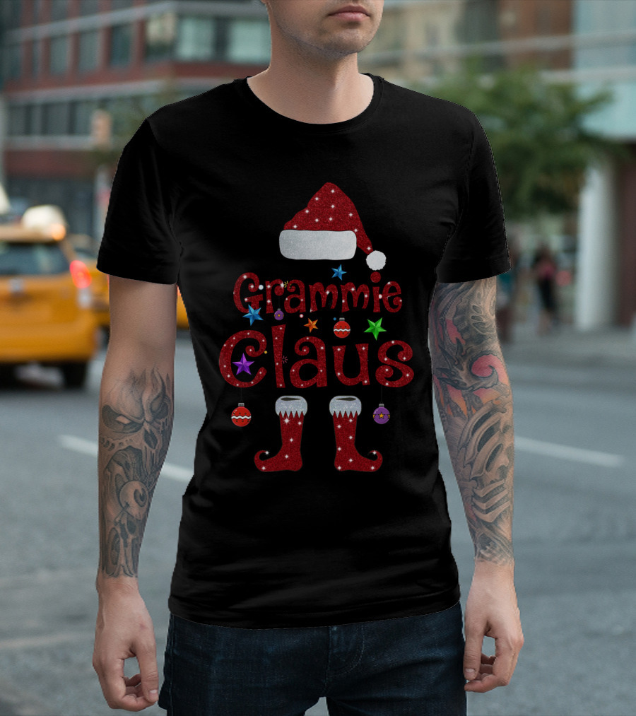 Grammie Claus Christmas Grandma Santa Hat and Boots Ornaments T-Shirt