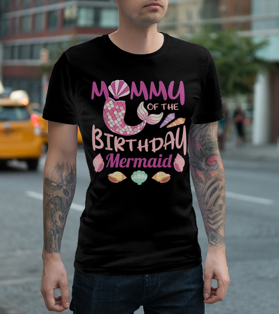 Mommy Of The Birthday Mermaid With Seashells And Mermaid Tail T-Shirt