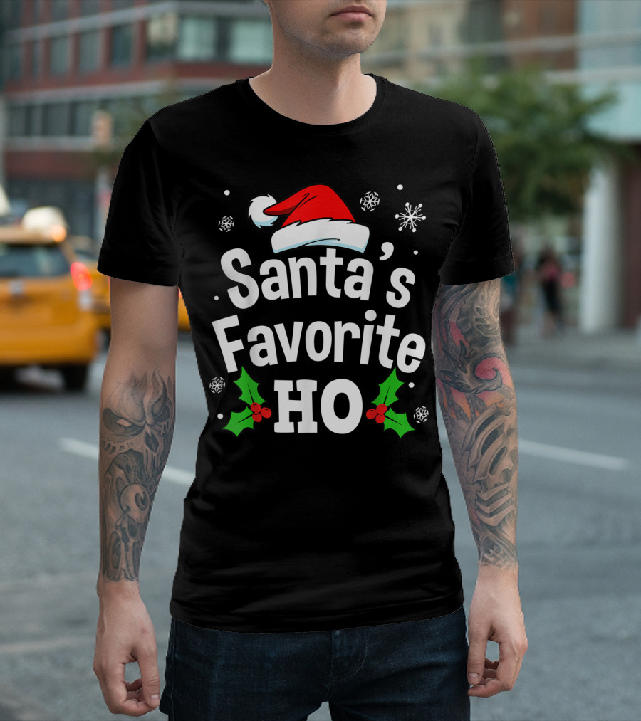 Santa's Favorite Ho Funny Christmas Snowflakes Holly Santa Hat T-Shirt