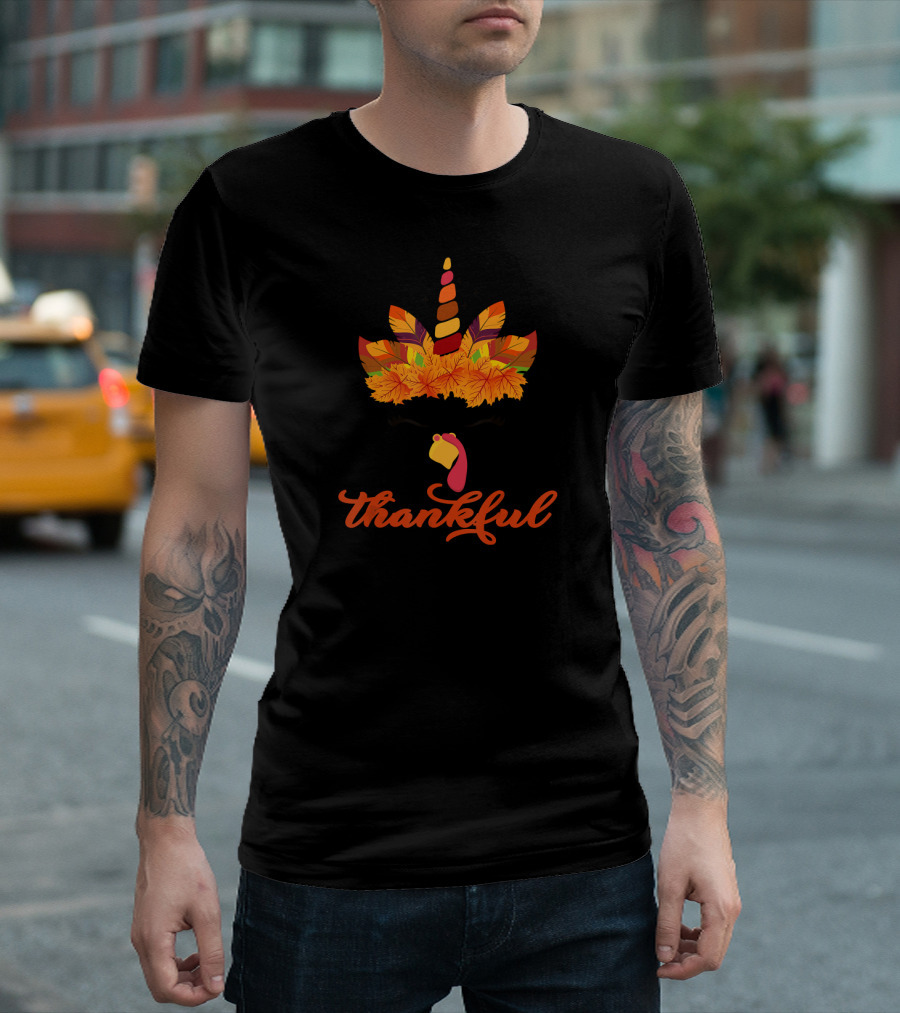 Thankful Turkey Face Thanksgiving Girl T-Shirt