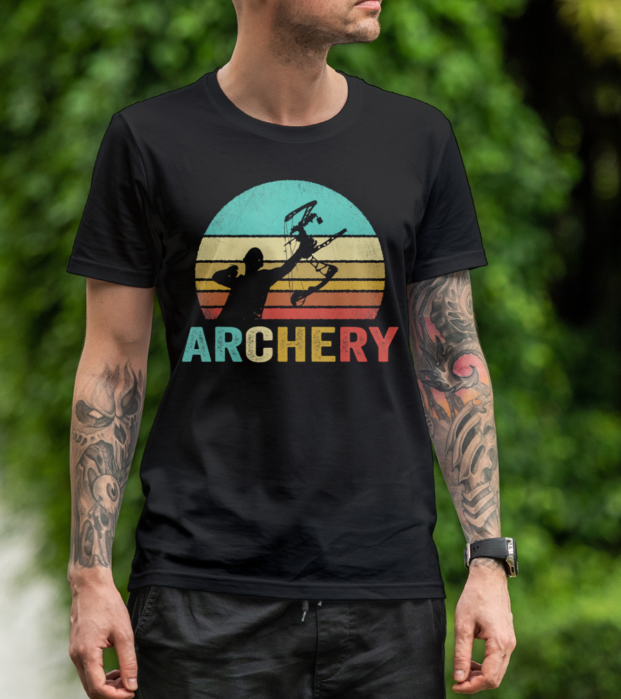Vintage Archery Sunset Silhouette Bow And Arrow Retro Stripes T-Shirt
