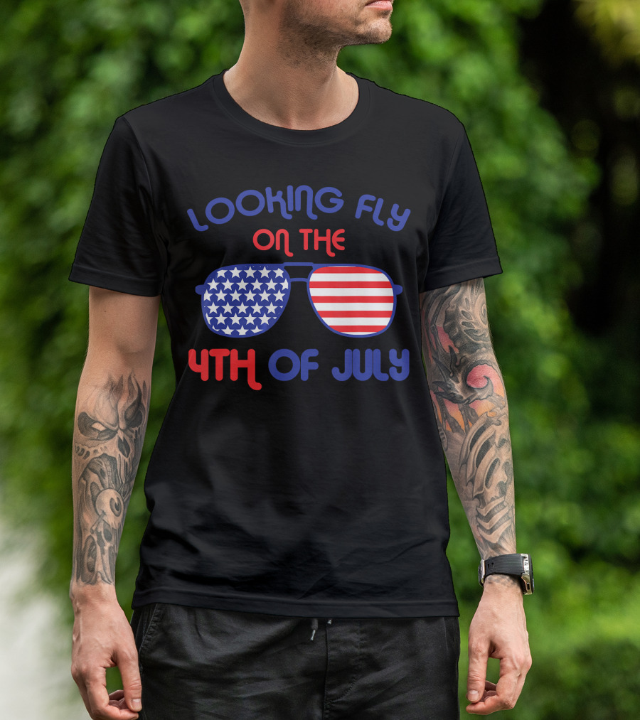 Looking Fly On The 4th Of July Aviator Glasses T-Shirt
