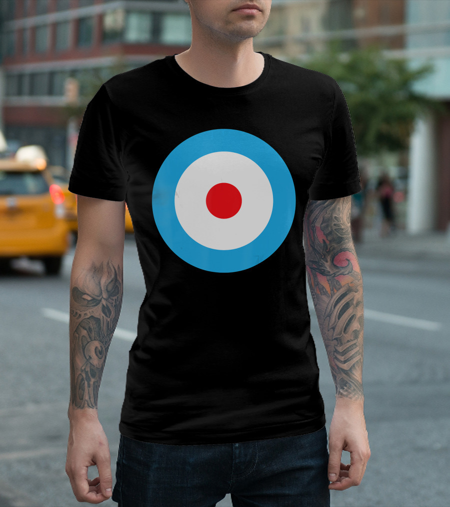 Bulls Eye Target Archery Circle Red Center Blue Ring T-Shirt