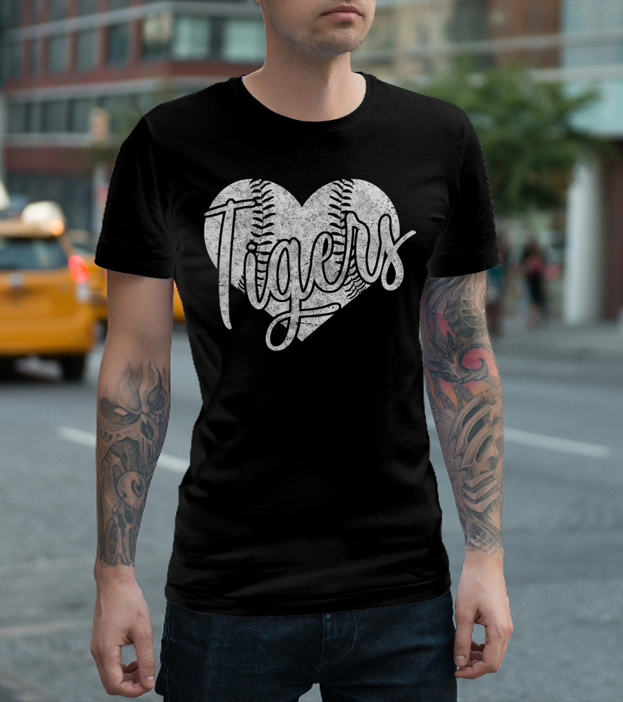 Tigers Heart Baseball Softball High School Stitching T-Shirt