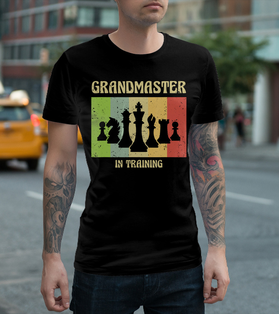 Grandmaster In Training Chess Player Silhouette Retro Stripes T-Shirt