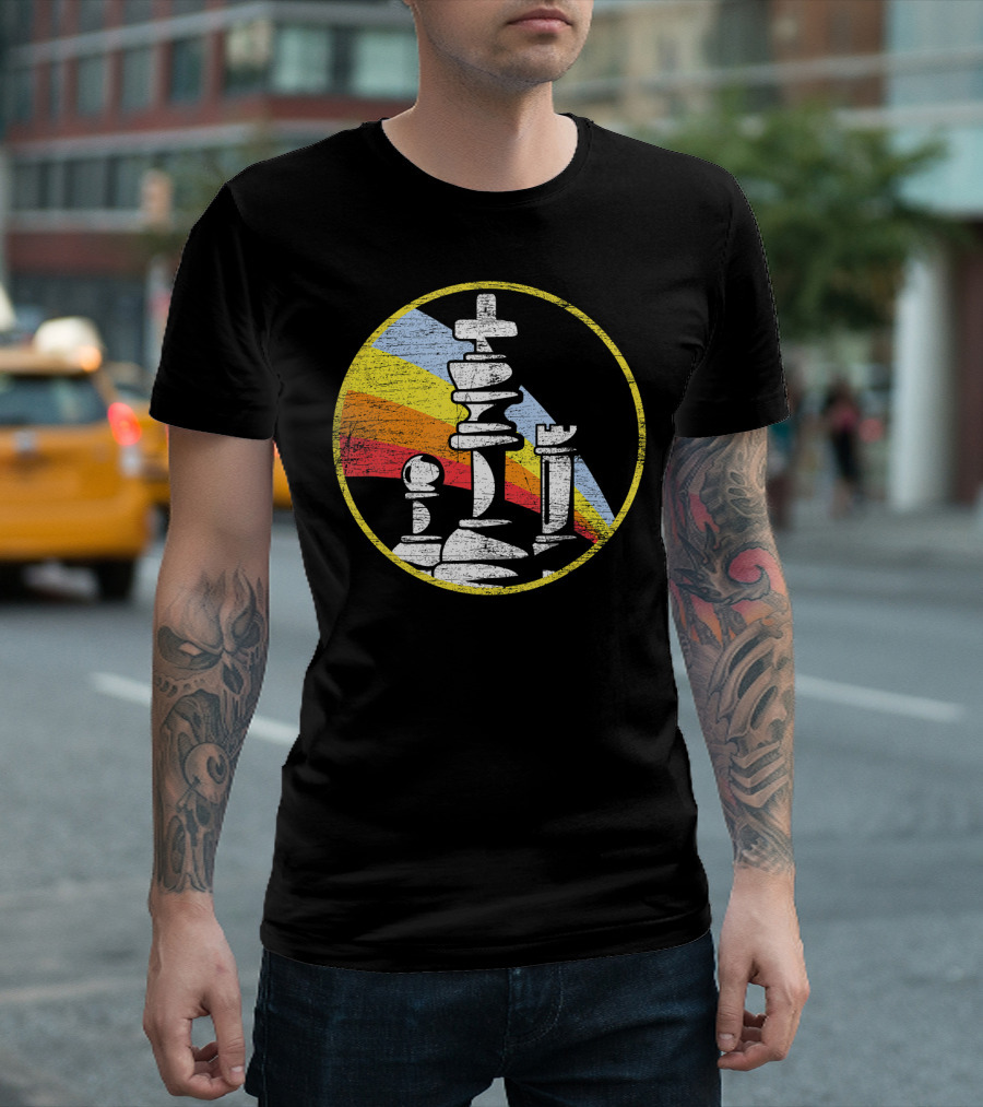 Retro Chess Vintage Rainbow Circle T-Shirt