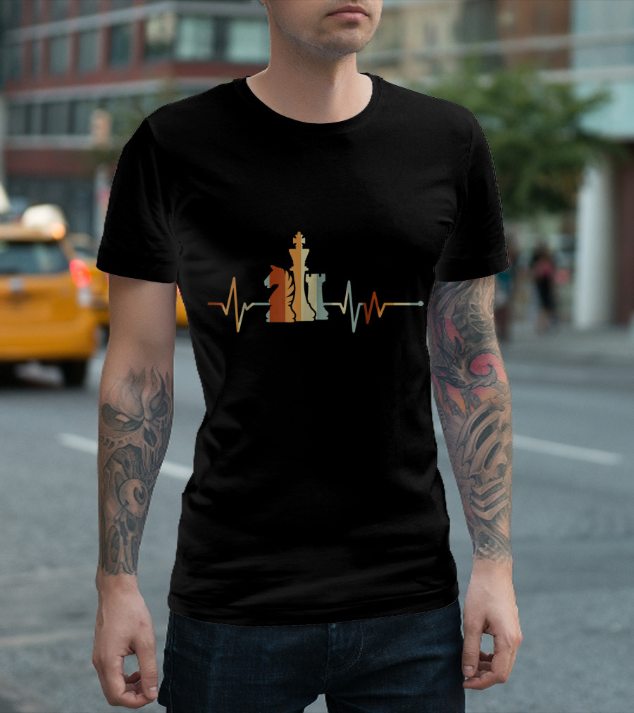 Vintage Chess Heartbeat King Knight Rook T-Shirt