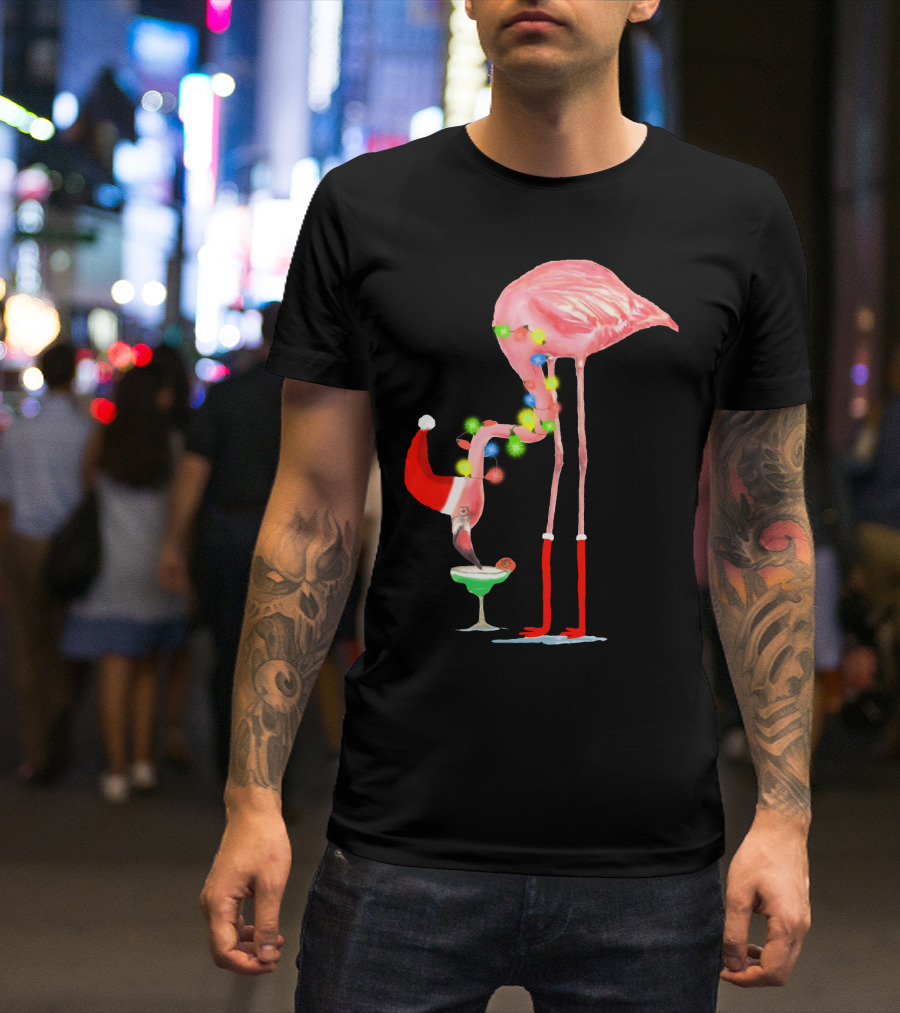 Flamingo Christmas Cocktail Santa Hat And Lights T-Shirt
