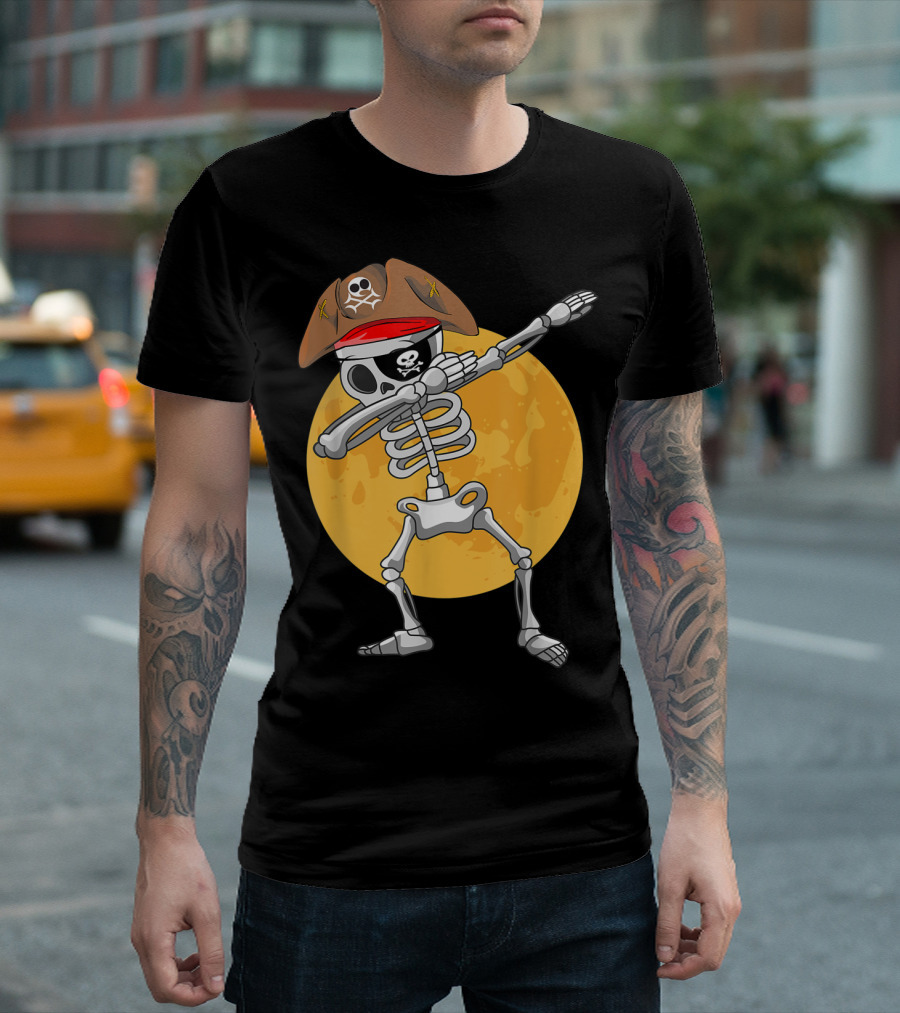 Dabbing Skeleton Pirate Halloween Full Moon T-Shirt