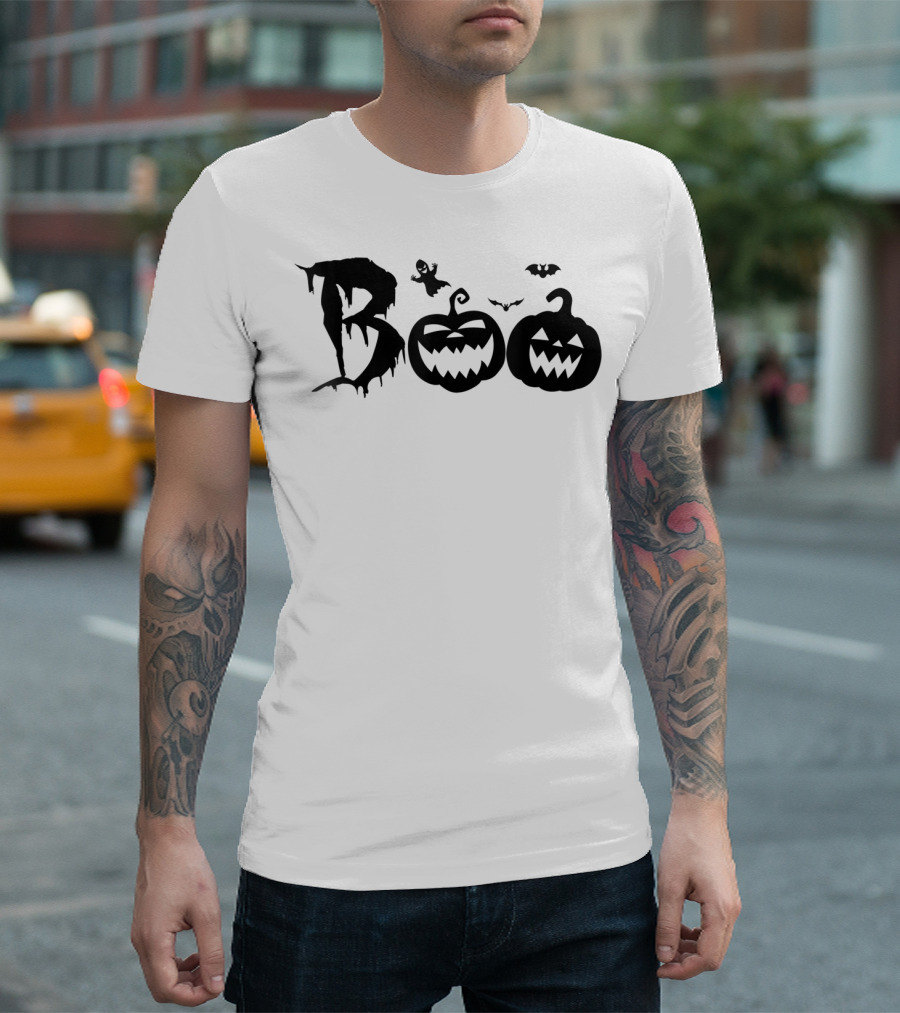 Boo Creepy Pumpkins with Bats Halloween Costume T-Shirt