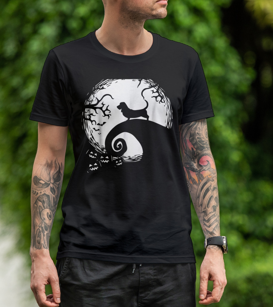 Funny Dachshund Halloween Nightmare Moon Scene T-Shirt