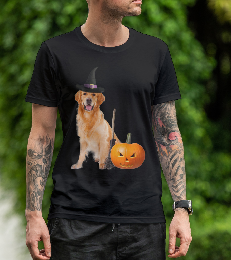 Golden Retriever Witch Hat Halloween Dog With Pumpkin And Broom T-Shirt