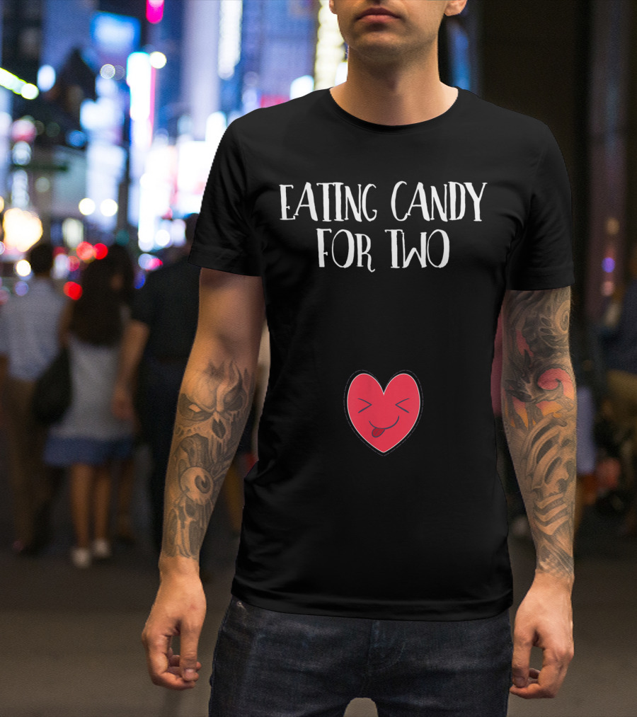 Eating Candy For Two Halloween Pregnancy Announcement T-Shirt