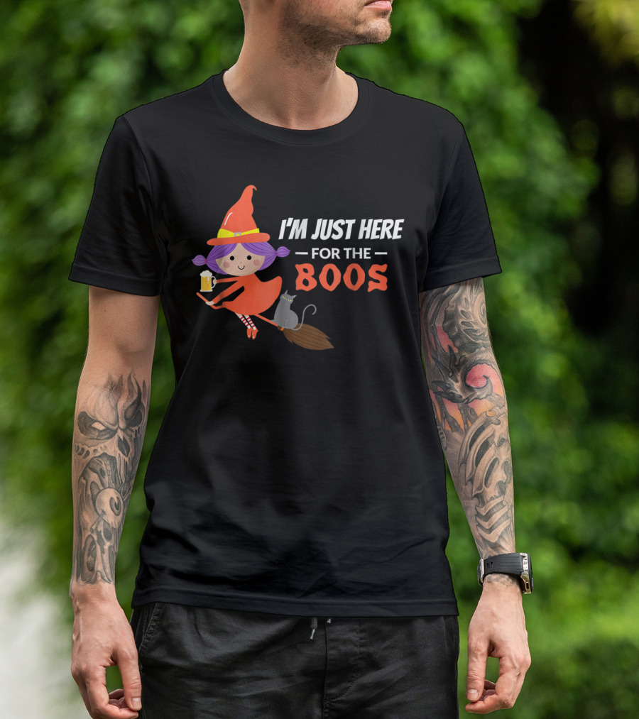 I'm Just Here For The Boos Halloween Witch Broomstick Cat Beer T-Shirt