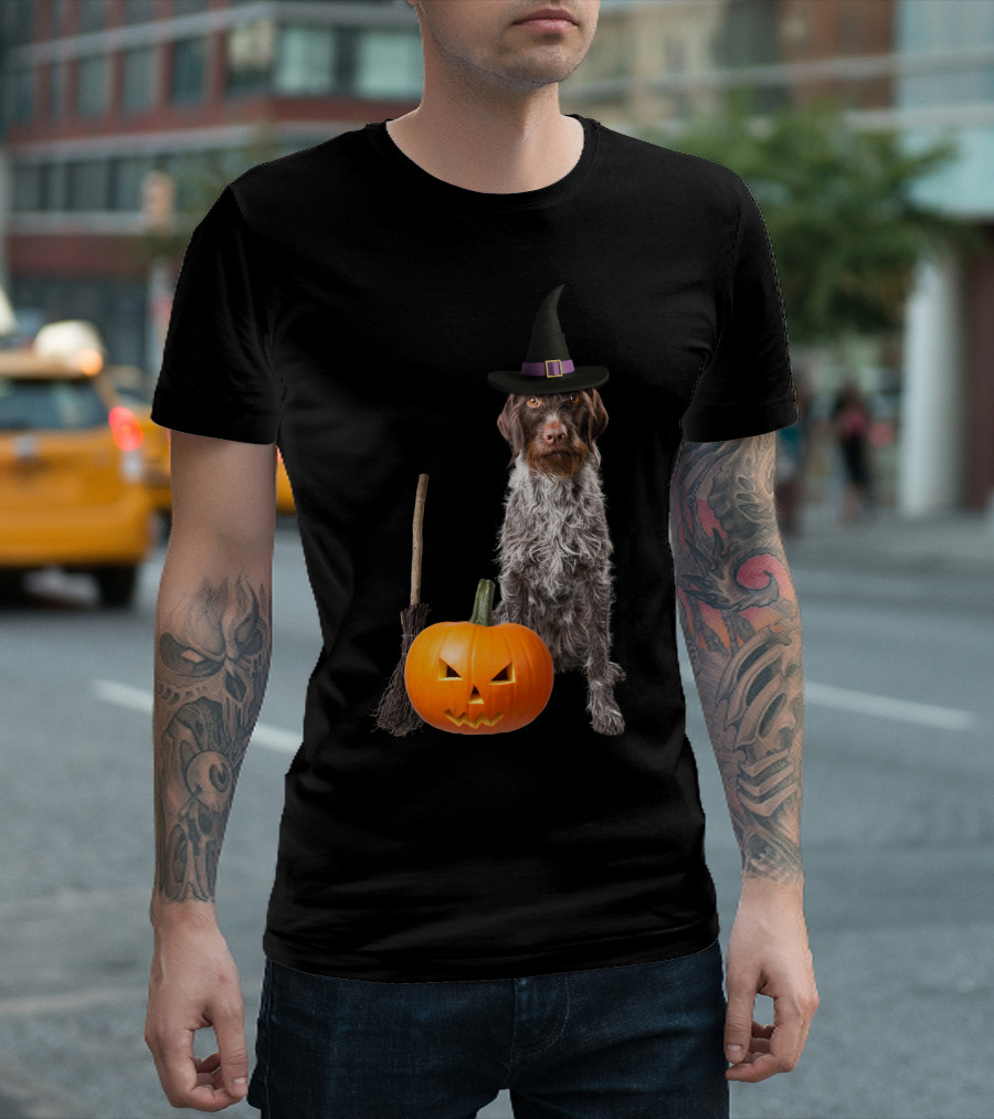 German Wirehaired Pointer Witch Hat Pumpkin Broom Halloween T-Shirt