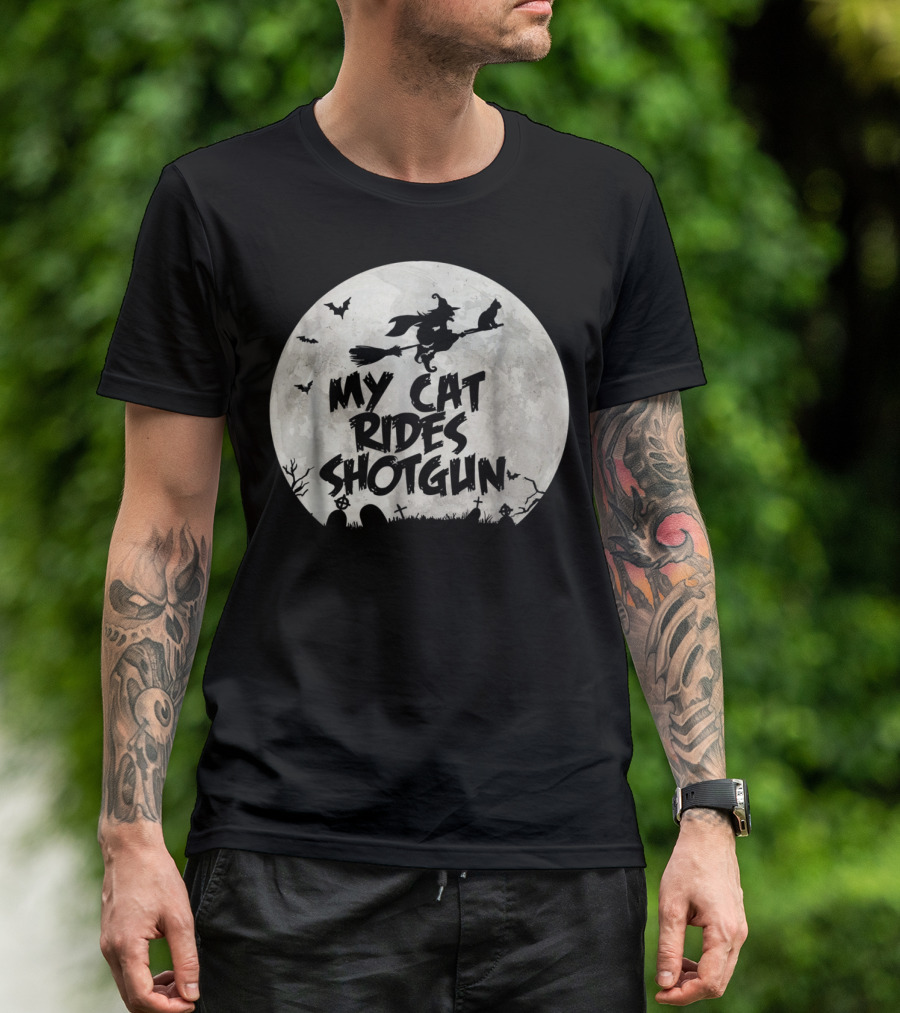 My Cat Rides Shotgun Witch Broomstick Halloween Moon Scene T-Shirt