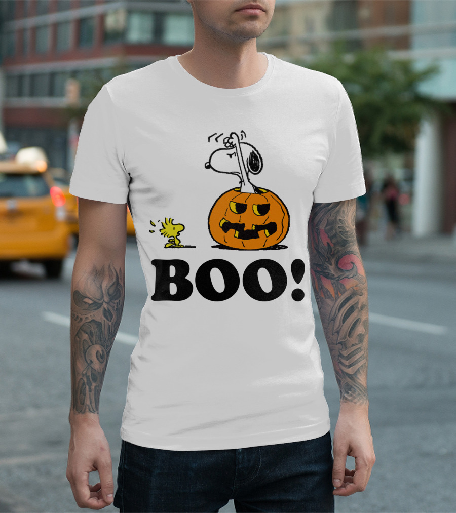 Peanuts Halloween Snoopy Woodstock Pumpkin Boo T-Shirt
