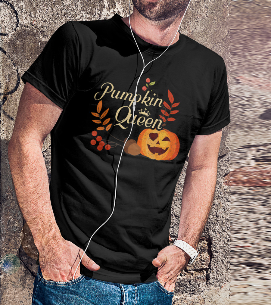 Pumpkin Queen Autumn Crowned Jack-O'-Lantern With Acorns And Berries T-Shirt