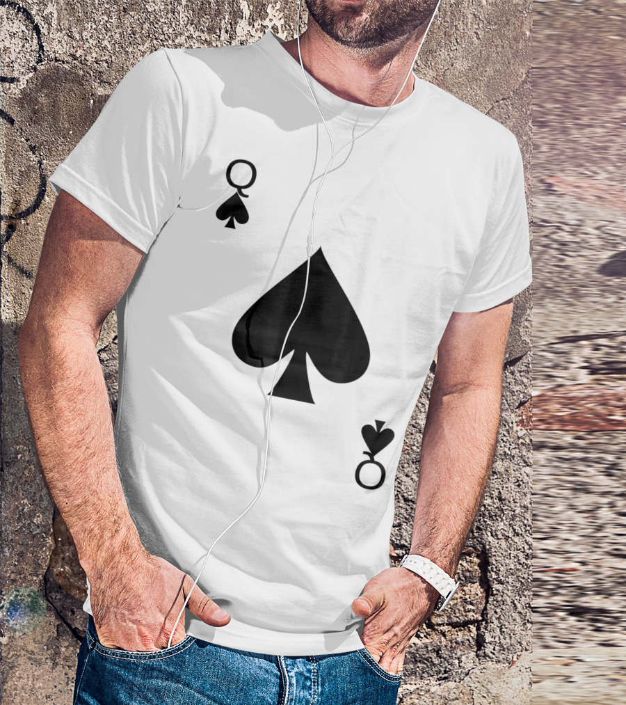 Queen Of Spades Card T-Shirt