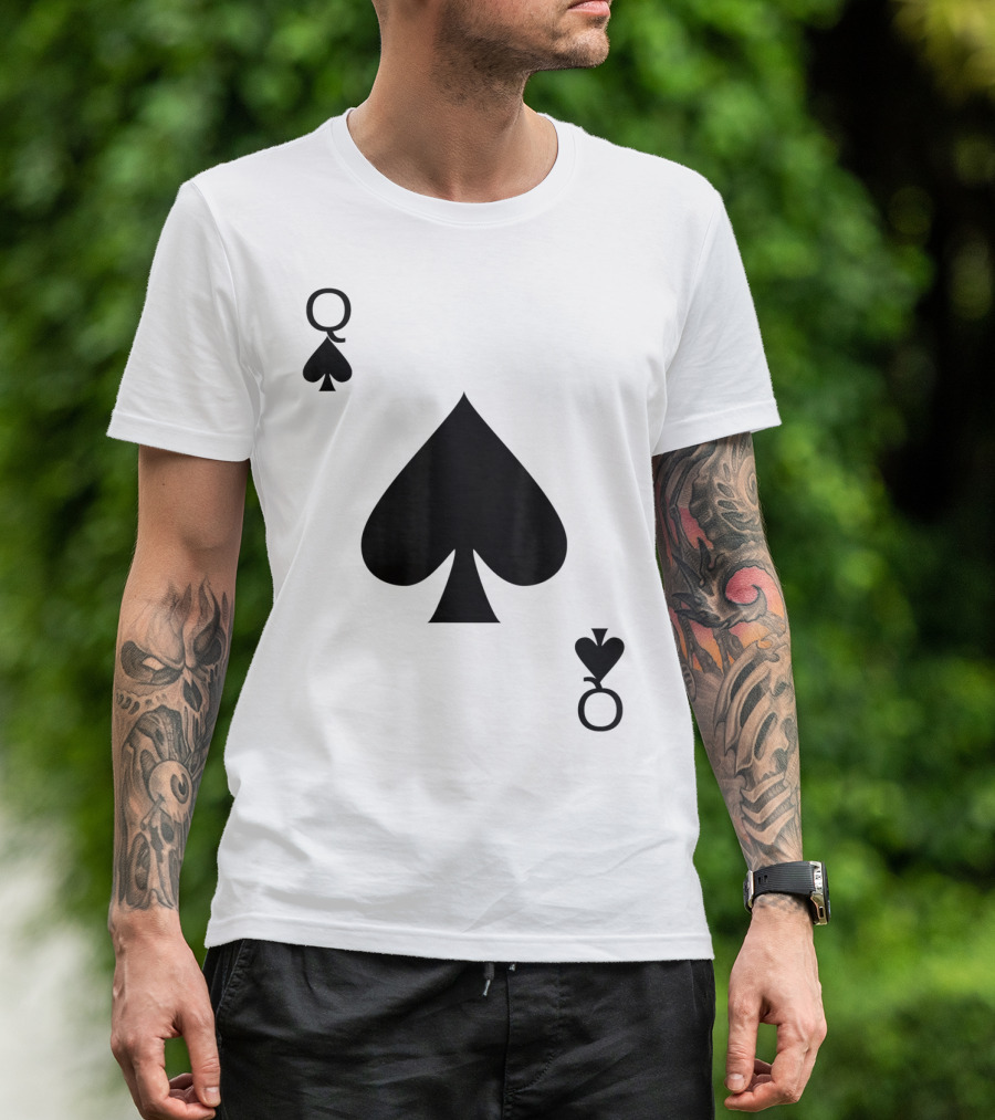 Queen Of Spades Card T-Shirt