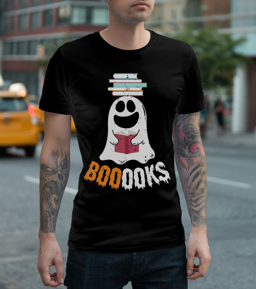 Reading Booooks Halloween Funny Ghost Book Reader T-Shirt