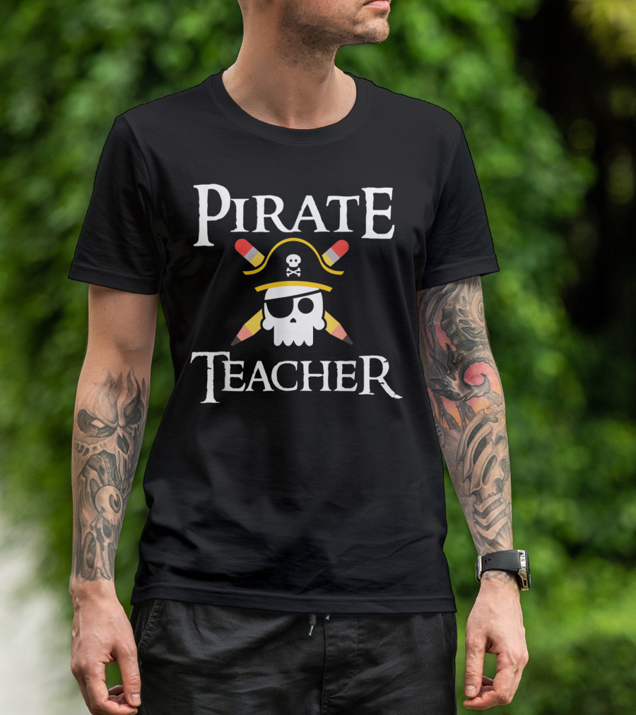 Pirate Teacher Skull With Pencils T-Shirt