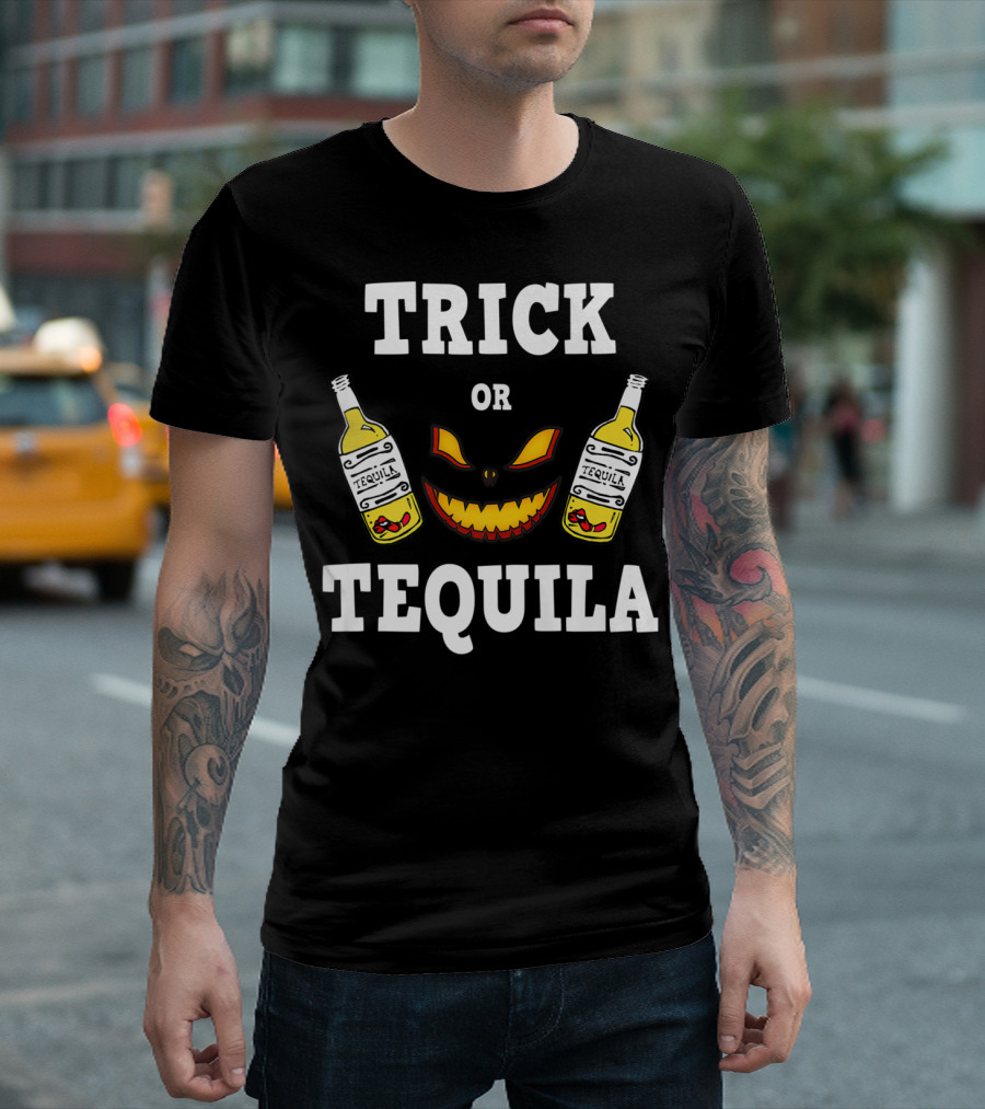 Trick Or Tequila Halloween Jack-O'-Lantern Bottles T-Shirt