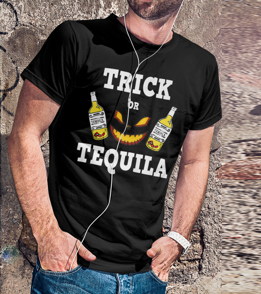 Trick Or Tequila Halloween Jack-O'-Lantern Bottles T-Shirt