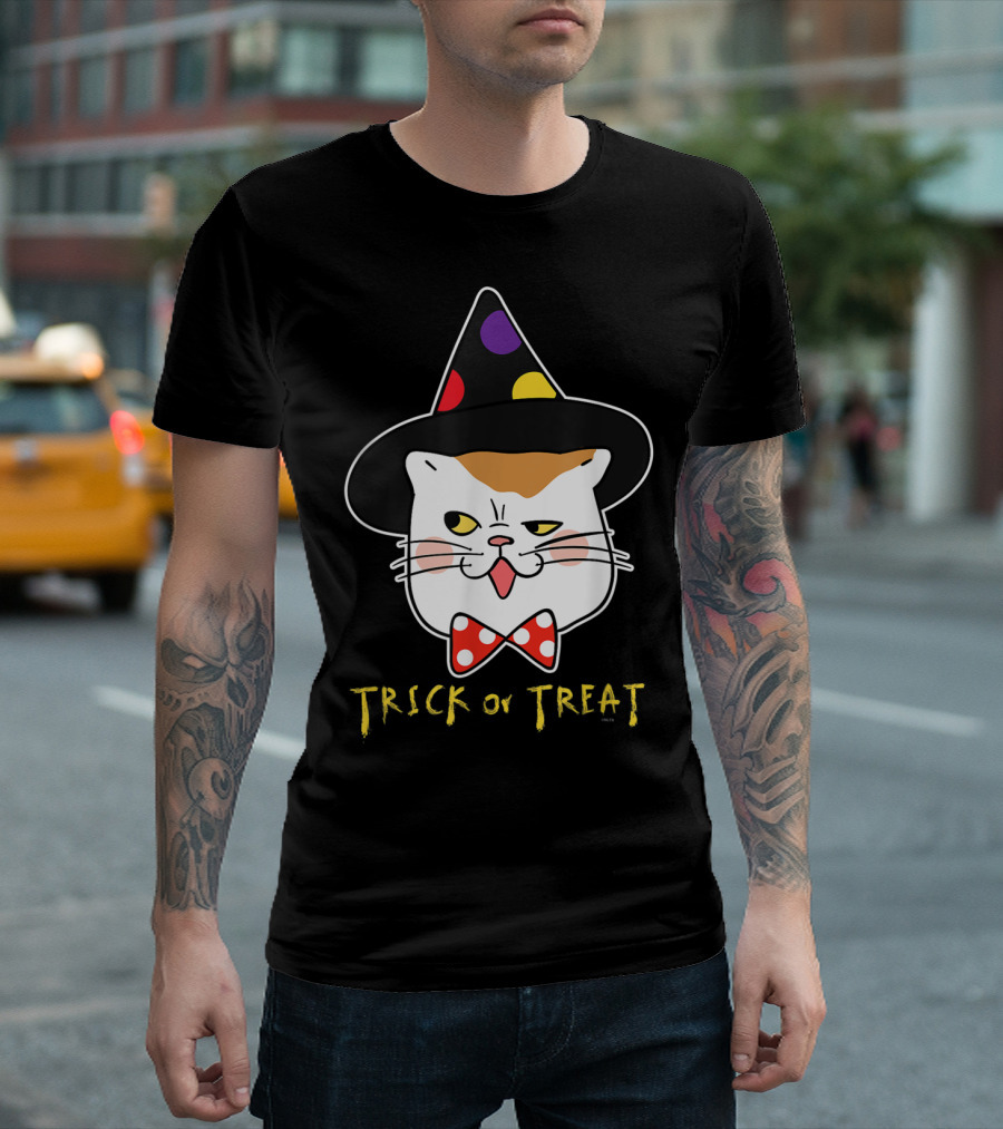 Trick Or Treat Cat Face Witch Hat Polka Dot Bow Tie Halloween T-Shirt