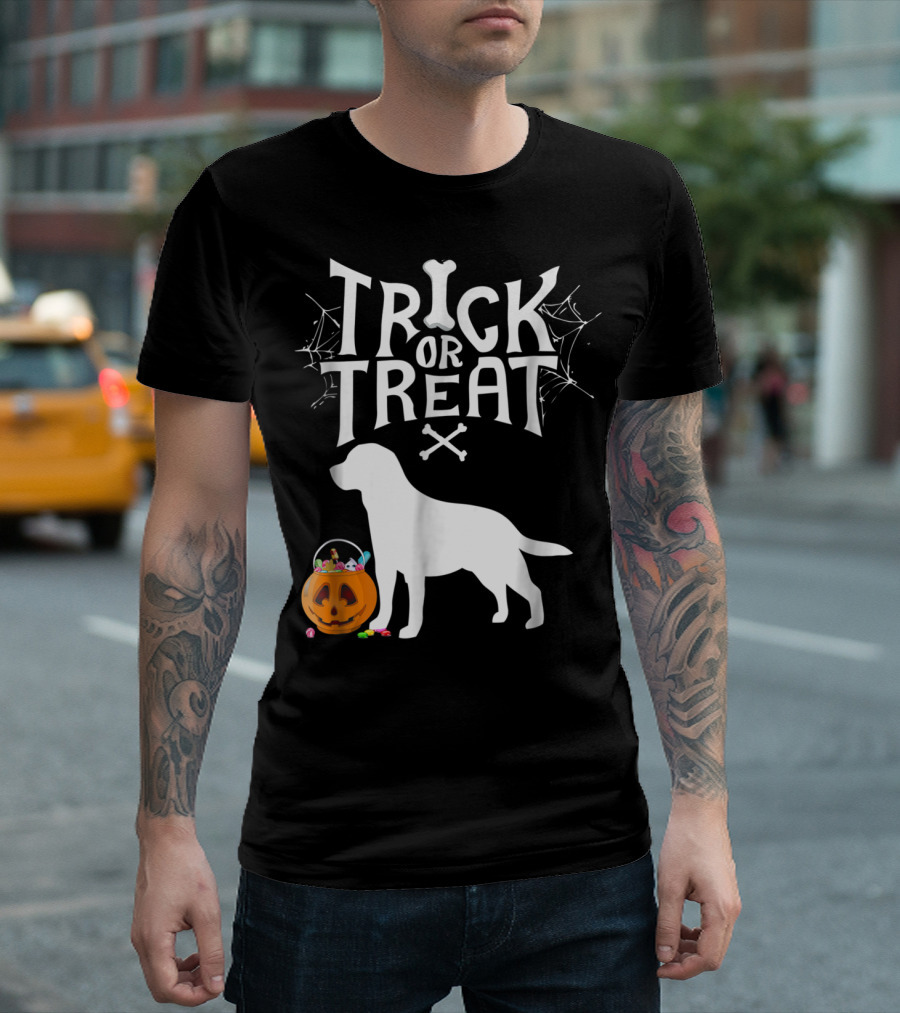 Trick Or Treat Labrador Retriever Halloween Pumpkin And Bone T-Shirt