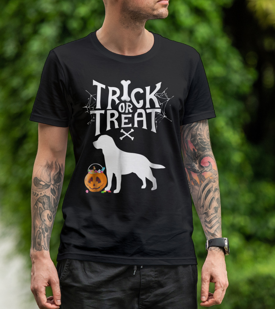 Trick Or Treat Labrador Retriever Halloween Pumpkin And Bone T-Shirt