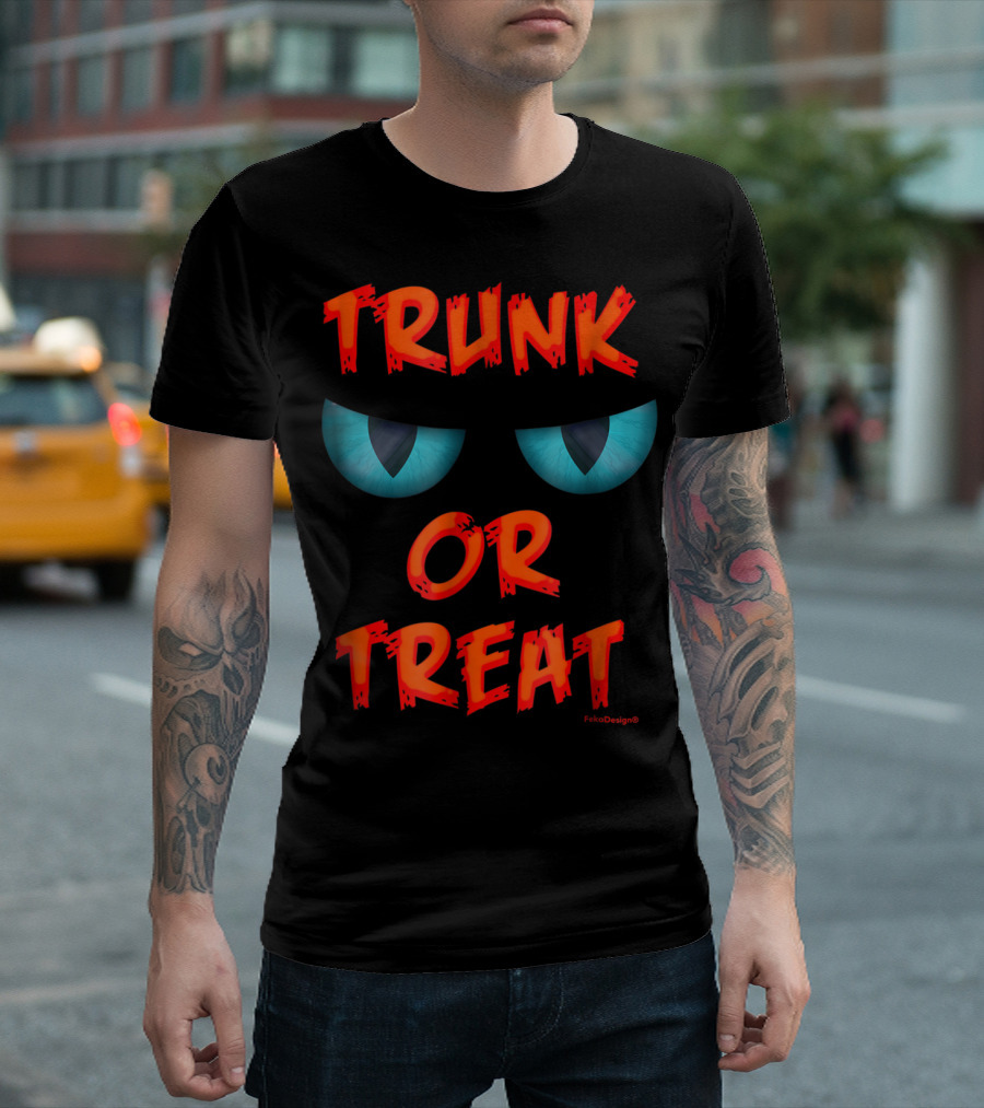 TRUNK OR TREAT CAT EYES FOKO T-Shirt