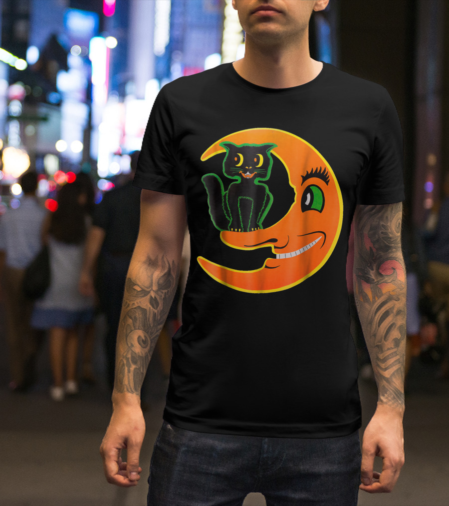 Vintage Halloween Beistle Cat On The Grinning Orange Moon T-Shirt