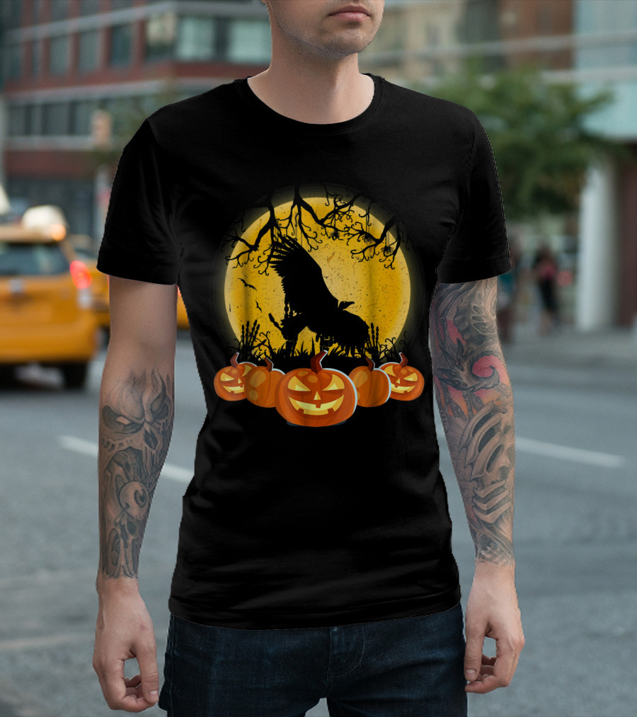 Vulture Silhouette In Spooky Pumpkin Patch Under Full Moon T-Shirt