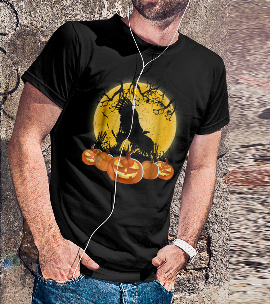 Vulture Silhouette In Spooky Pumpkin Patch Under Full Moon T-Shirt