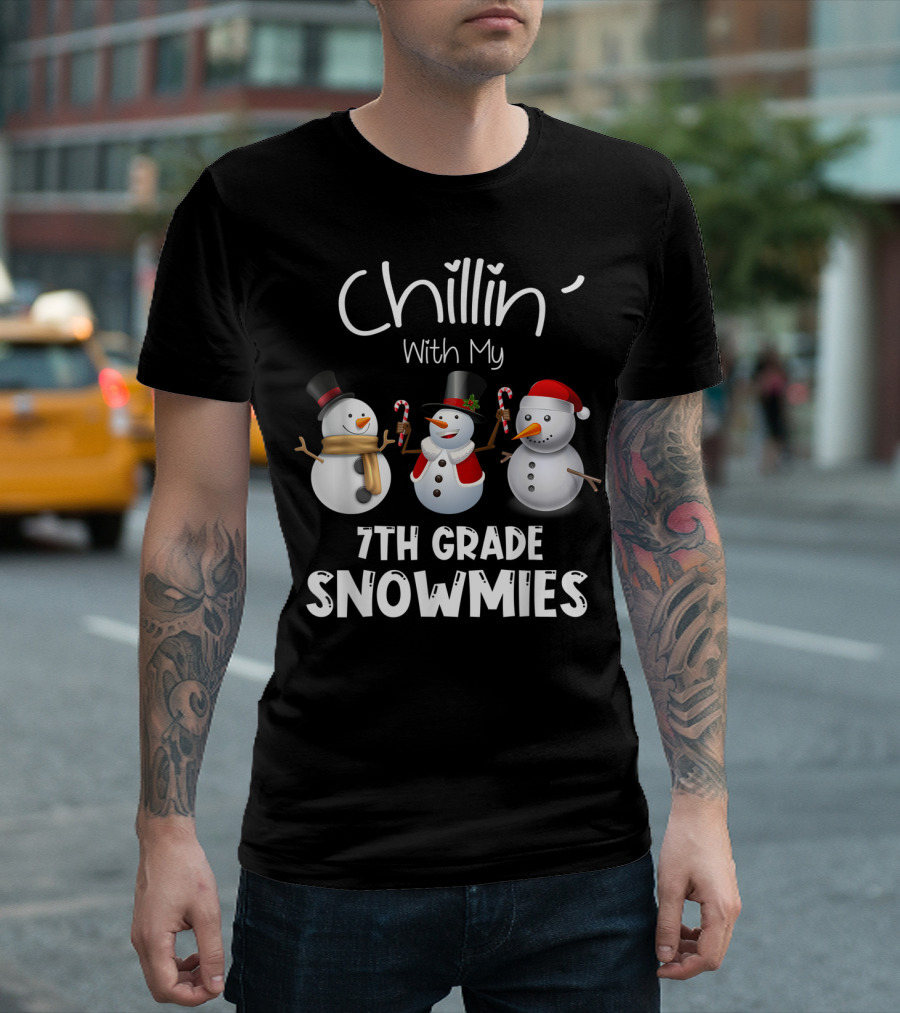 Chillin' With My 7Th Grade Snowmies Friends T-Shirt